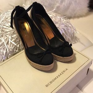 BCBG MAXAZRIA Wedges